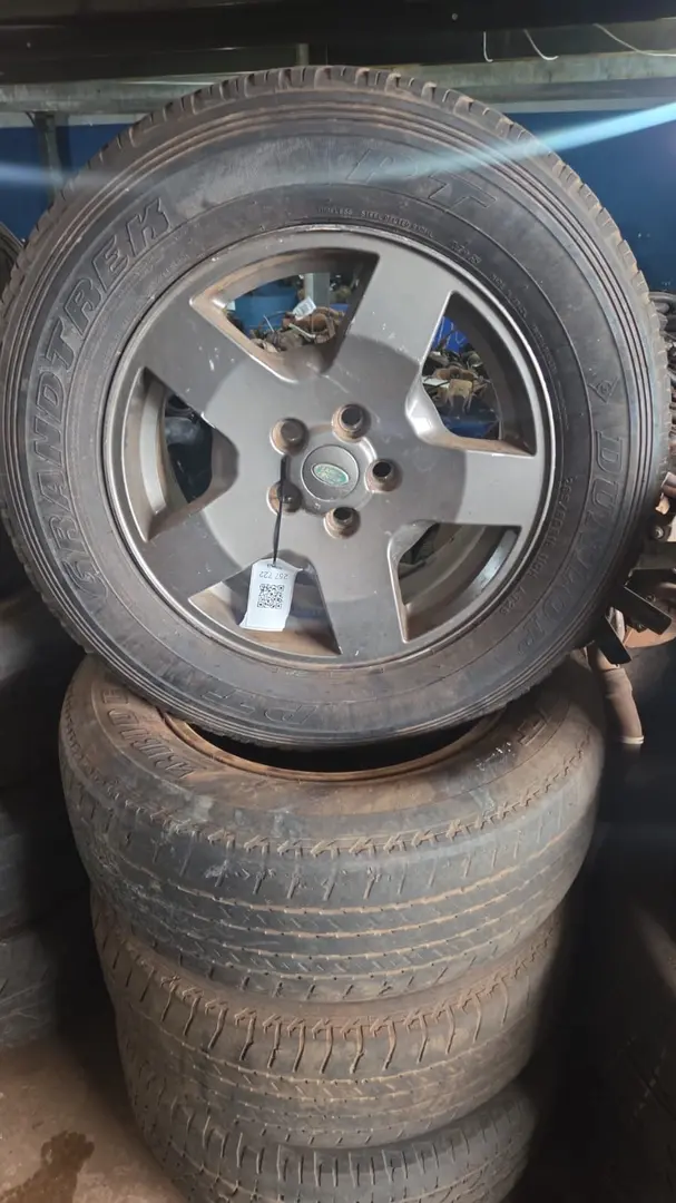 Roda Land Rover pneu seminovos